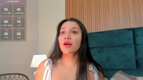Violeta online show from 06/08/26, 12:38
