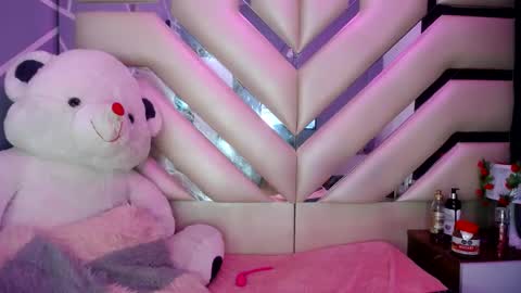     online show from 01/14/25, 08:20