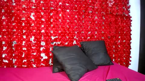 Snapshot of dalia_corrs0 chatting on 10/10/25, 01:59 online show from 10/10/25, 01:59