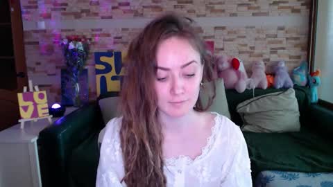 Dalia  online show from 11/25/25, 09:31