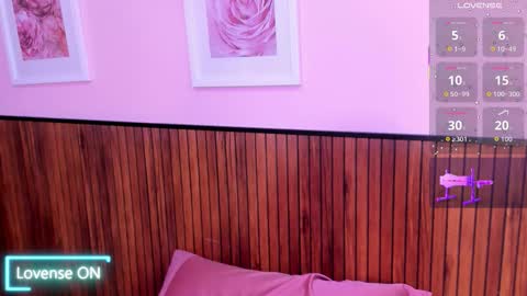 Snapshot of dalia_roses chatting on 11/19/25, 12:54 Dalia online show from 11/19/25, 12:54