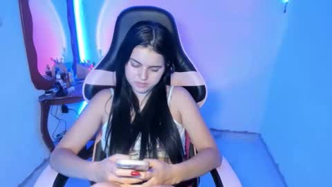 Dalia April online show from 03/06/26, 03:47