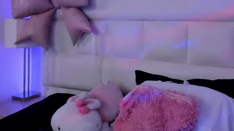 daliacastle online show from 05/22/26, 03:17