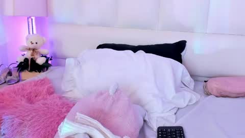 daliacastle online show from 06/05/26, 03:18