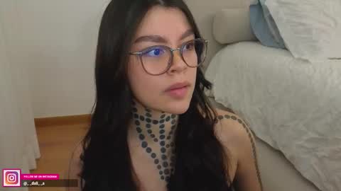 Snapshot of daliapunkt chatting on 03/27/26, 11:48 Dalia online show from 03/27/26, 11:48