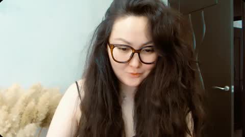 Snapshot of dalidayes chatting on 10/02/25, 06:53 Dali online show from 10/02/25, 06:53