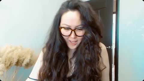 Snapshot of dalidayes chatting on 10/14/25, 07:20 Dali online show from 10/14/25, 07:20