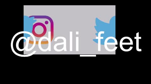 Snapshot of dalila_oficials chatting on 06/08/26, 11:21 online show from 06/08/26, 11:21
