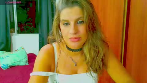 Snapshot of dalila_sexxx chatting on 01/25/25, 04:02 Dalila online show from 01/25/25, 04:02