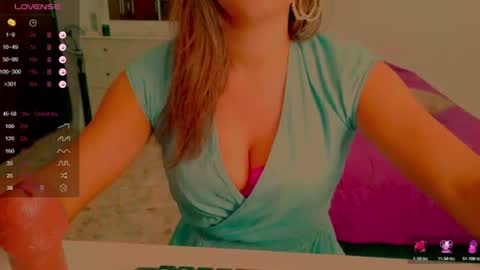Dalila online show from 06/15/26, 05:20
