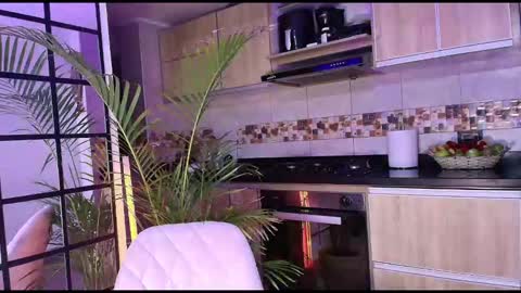 Snapshot of dalila_thoms chatting on 10/03/25, 10:23 Dalila online show from 10/03/25, 10:23