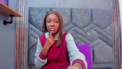 Dalila online show from 10/22/25, 12:05