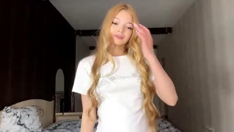 Snapshot of dalilarouw chatting on 08/03/26, 03:38 Gi online show from 08/03/26, 03:38
