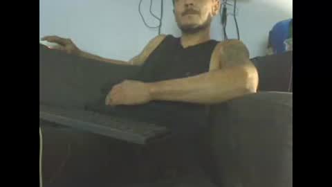 Snapshot of dallaslove23 chatting on 09/29/25, 07:57 dallaslove23 online show from 09/29/25, 07:57