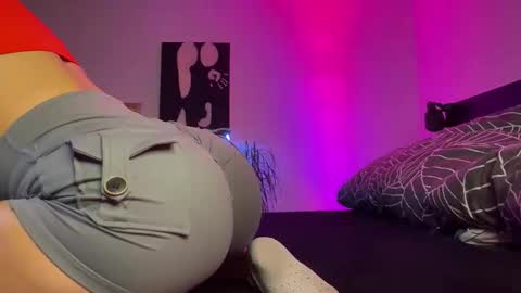 Snapshot of dalmatian_girl chatting on 11/02/25, 07:49 dalmatian_girl online show from 11/02/25, 07:49