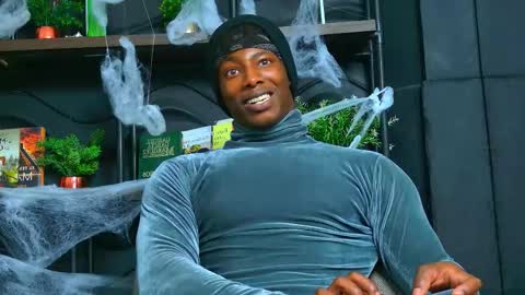 Snapshot of dalton_asher chatting on 10/19/25, 07:20 dalton_asher online show from 10/19/25, 07:20