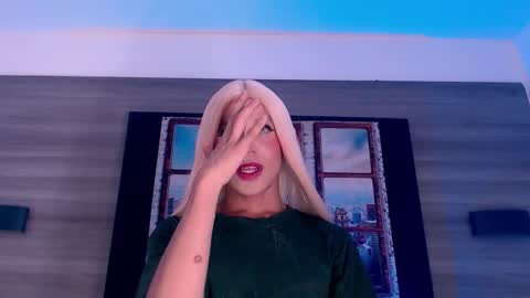         online show from 10/03/25, 05:59