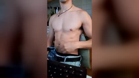 dami_mad_ online show from 07/02/26, 12:11