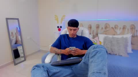 DAMIAN online show from 12/03/24, 03:22