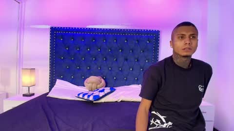 DAMIAN AND ROXANNE.  online show from 05/11/26, 12:33