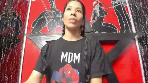 Snapshot of damian_and_tiana chatting on 05/08/26, 05:13 damian_and_tiana online show from 05/08/26, 05:13