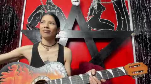 Snapshot of damian_and_tiana chatting on 05/21/26, 04:52 damian_and_tiana online show from 05/21/26, 04:52
