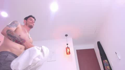 D A M I A N online show from 10/13/25, 07:36