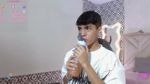 damian_tay online show from 06/05/26, 11:38