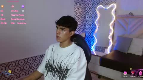 damian_tay online show from 06/08/26, 11:54