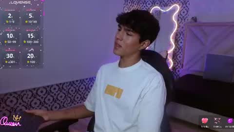 damian_tay1 online show from 07/09/26, 11:47
