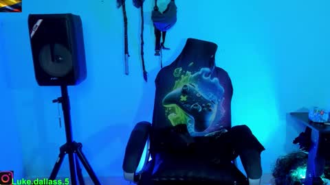 Snapshot of damian_torner chatting on 12/04/25, 08:01 Damian torner online show from 12/04/25, 08:01