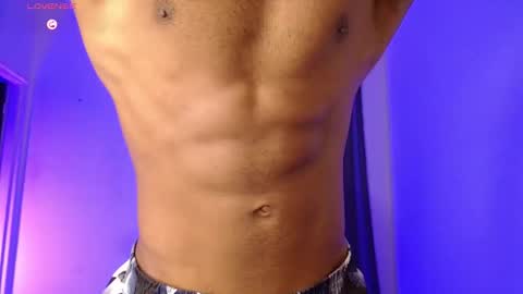 Snapshot of damiano_walker chatting on 01/16/26, 05:00 damiano_walker online show from 01/16/26, 05:00