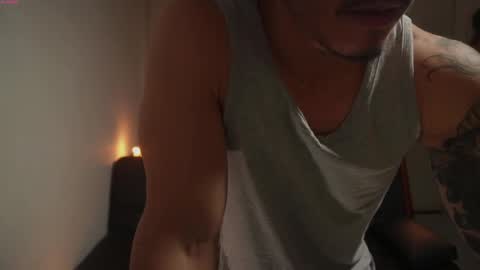 Snapshot of damianow chatting on 09/27/25, 11:54 insta damn8 -------- online show from 09/27/25, 11:54