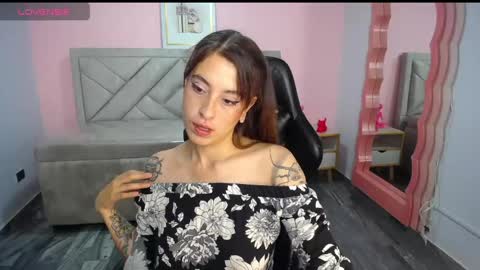 Damia online show from 04/28/26, 08:03