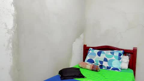 Snapshot of damien_444 chatting on 09/27/25, 02:11 damien_444 online show from 09/27/25, 02:11