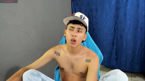 Snapshot of damien_444 chatting on 11/02/25, 04:59 damien_444 online show from 11/02/25, 04:59