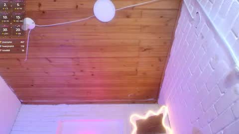 Damii online show from 02/11/25, 09:42