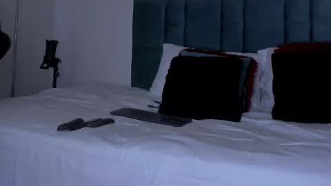 Snapshot of dammianmilleroficial chatting on 11/02/25, 08:00 INSTAGRAM DAMMIANMILLEROFICIAL online show from 11/02/25, 08:00