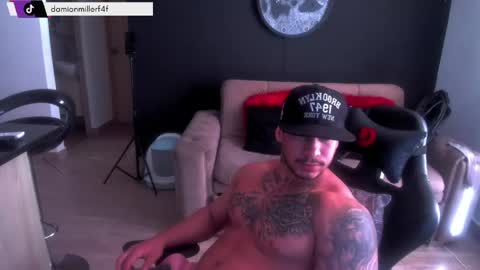 INSTAGRAM  DAMMIANMILLEROFICIAL online show from 05/31/26, 07:48