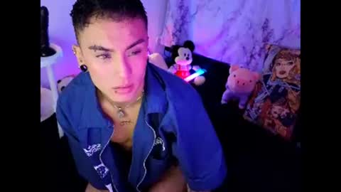 Snapshot of damon_clark_ chatting on 01/23/25, 06:56 damon_clark_ online show from 01/23/25, 06:56