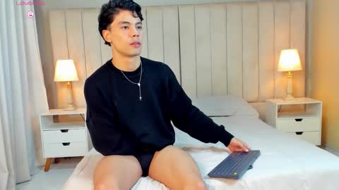 DEMON NORTH online show from 09/18/25, 01:46