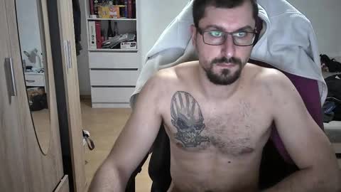 King Dan online show from 03/05/25, 07:38