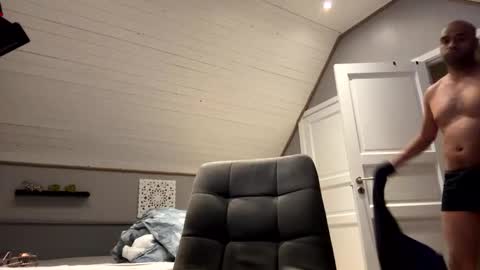 dan_the_man43 online show from 11/18/25, 06:23