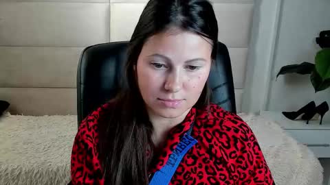 Snapshot of dana_dom chatting on 10/11/25, 02:22 Dana Dom online show from 10/11/25, 02:22