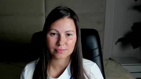 Snapshot of dana_dom chatting on 10/12/25, 12:59 Dana Dom online show from 10/12/25, 12:59