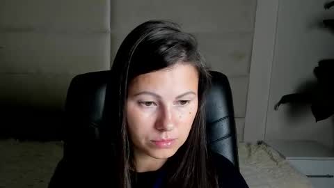 Snapshot of dana_dom chatting on 10/14/25, 01:17 Dana Dom online show from 10/14/25, 01:17