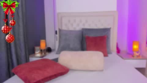 Snapshot of dana_haze chatting on 12/20/24, 08:49 Dana online show from 12/20/24, 08:49