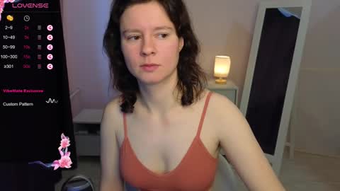 Snapshot of dana_magical chatting on 11/28/25, 08:06 DANA online show from 11/28/25, 08:06