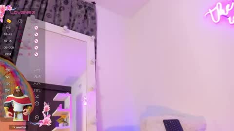 Snapshot of dana_montana_ chatting on 12/09/24, 01:40 Dannita online show from 12/09/24, 01:40