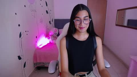 dana_paula online show from 12/30/24, 05:44